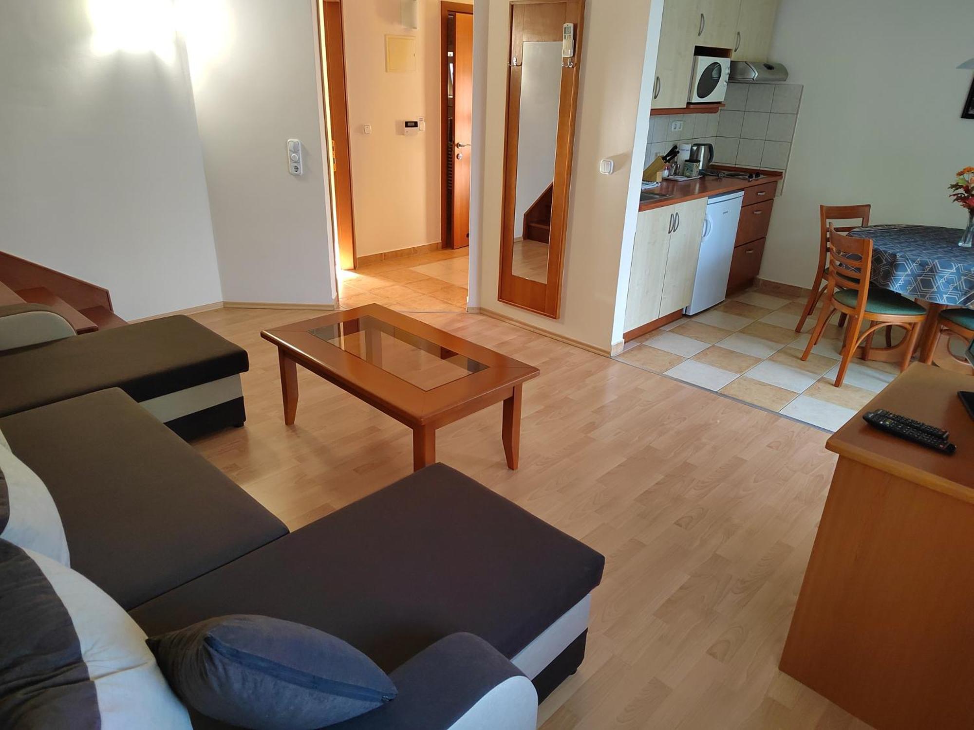 Garda Wellness Apartmanhaz Heviz Exterior photo