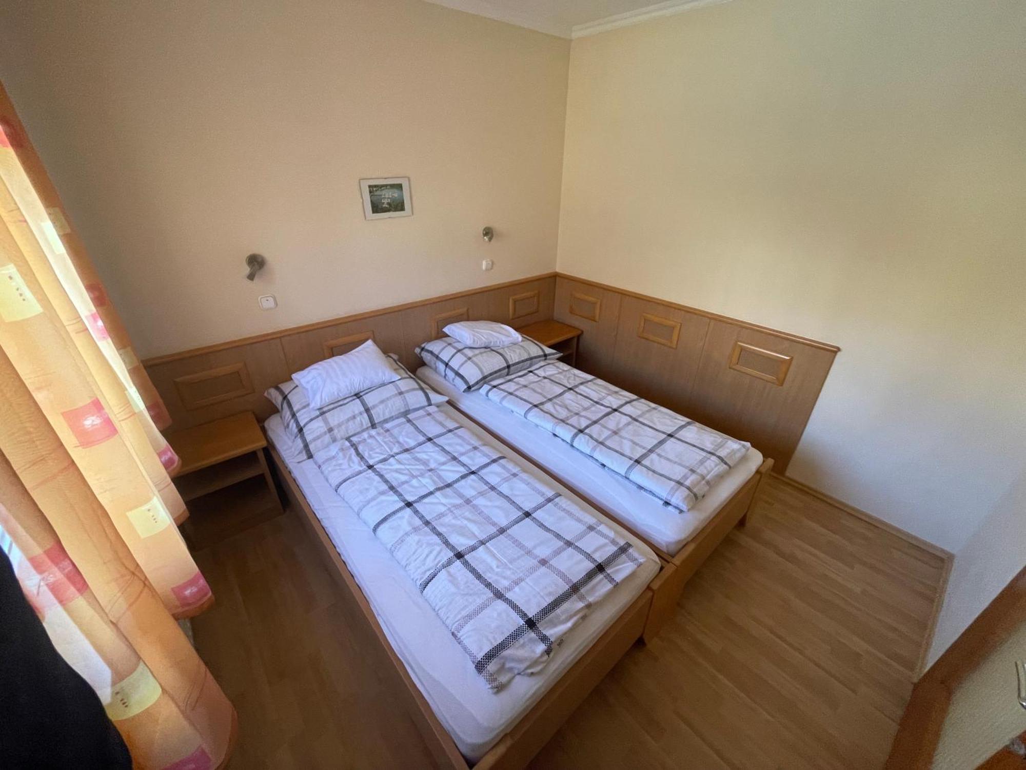Garda Wellness Apartmanhaz Heviz Room photo