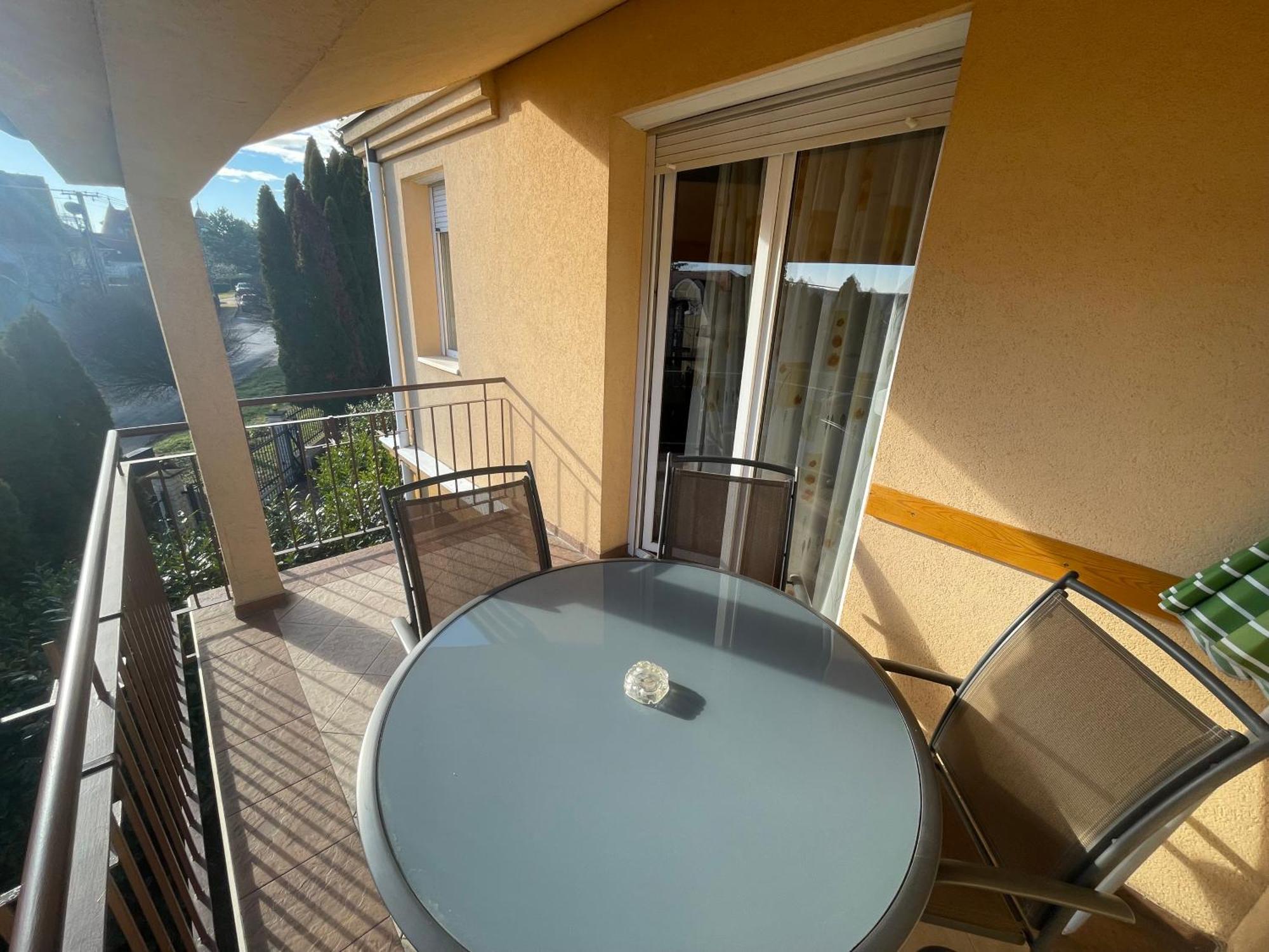 Garda Wellness Apartmanhaz Heviz Room photo